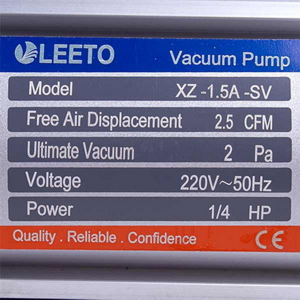 Вакуумний насос із манометром LEETO XZ-1,5-SV (1 ступ./70 л/хв.)