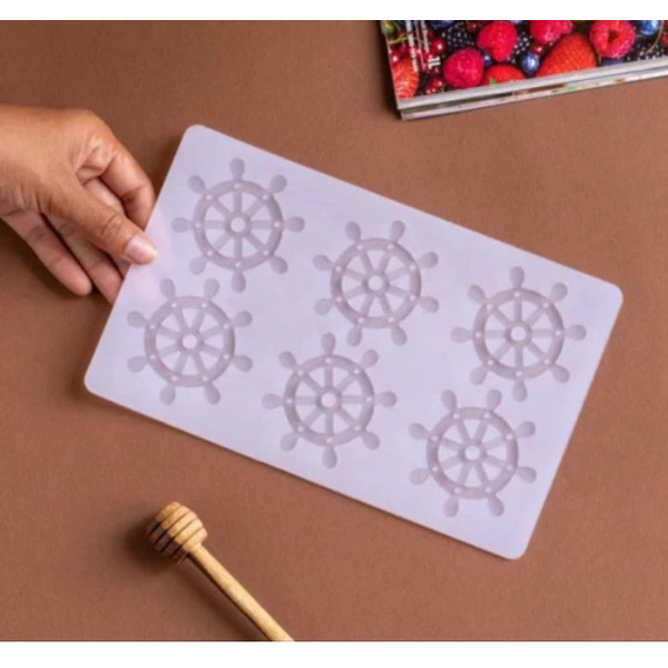 Mолд силіконовий Empire Штурвал EM-7462 21.5х13.5 см