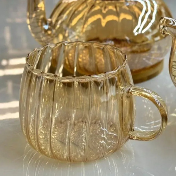 Кружка OLens Панночка 102-1184 420 мл янтарна