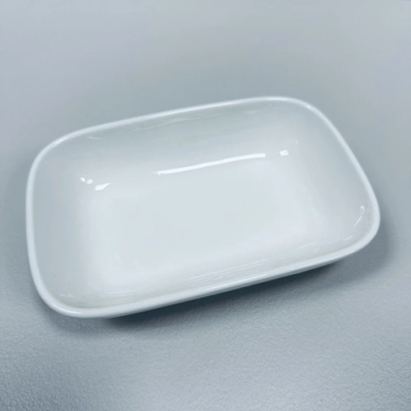 Салатник OLens Білий Дім 102-1113 17х11х3.5 см 300 мл білий