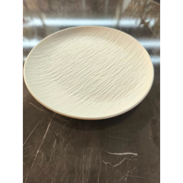 Тарілка обідня Olens Білий обеліск 101-0491 25 см біла