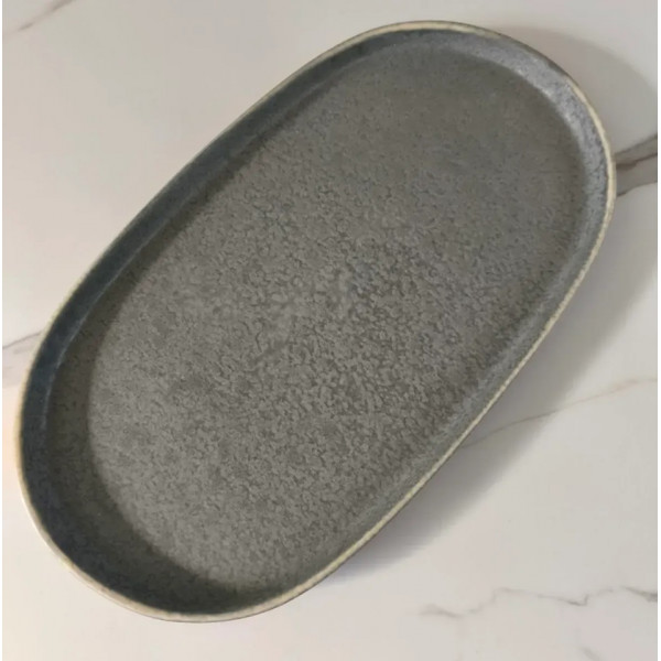 Тарілка овальна Olens Конкрето 101-0423 16.7х29 см сіра