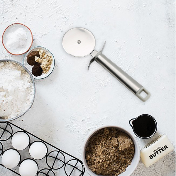 Ніж для піци Maestro МR-1506 сріблястий