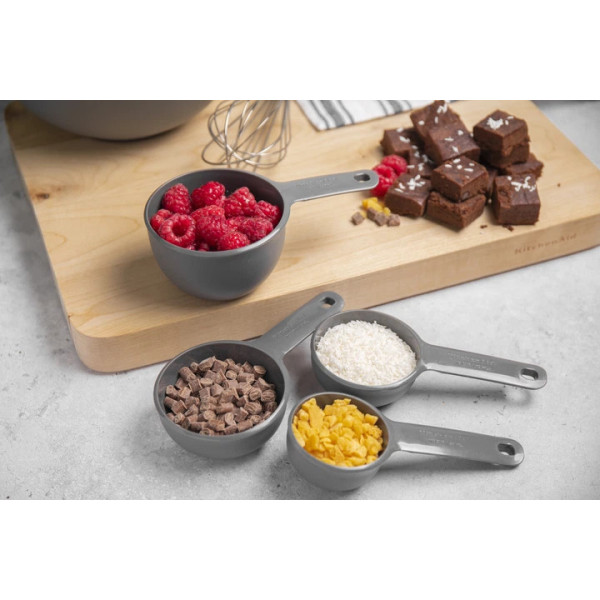 Набір мірних ковшиків KitchenAid Coreline KQG058OHCGG 4 шт сірий