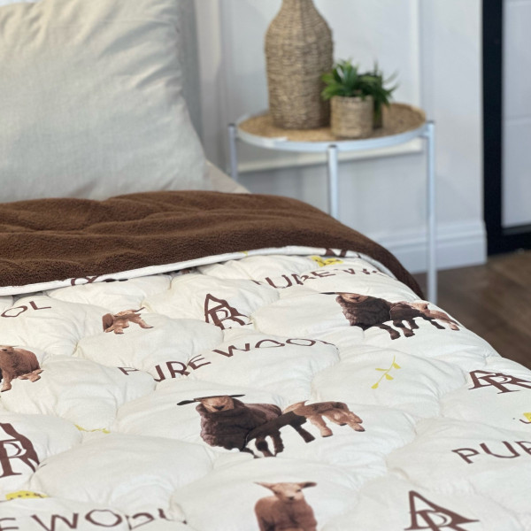 Ковдра полуторна відкрита двостороння з вовни Arda Pure Wool 21445 150х210 см шоколадне Ковдра полуторна відкрита двостороння з вовни Arda Pure Wool 21445 150х210 см шоколадне