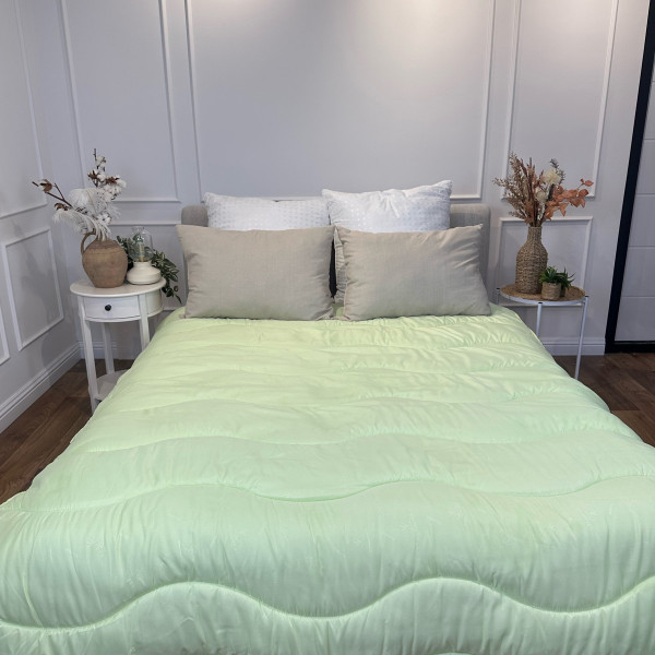 Ковдра полуторна силіконова Viluta Bamboo 21442 140x205 см салатова Ковдра полуторна силіконова Viluta Bamboo 21442 140x205 см салатова