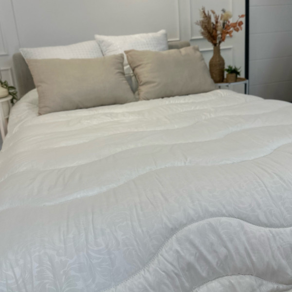 Ковдра полуторна вовняна Viluta Comfort 21421 140x205 см бежева Ковдра полуторна вовняна Viluta Comfort 21421 140x205 см бежева