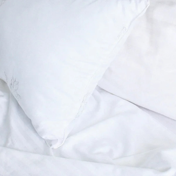 Подушка з лебединим пухом Viluta Soft 21399 40х60 см біла