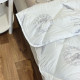 Ковдра євро стьобана зимова зі штучного лебединого пуху Leri Max 21459 200х215 см біла