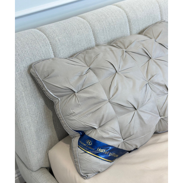 Подушка тісто з поліефірного волокна Hotel pillow 21535 50х70 см сіра