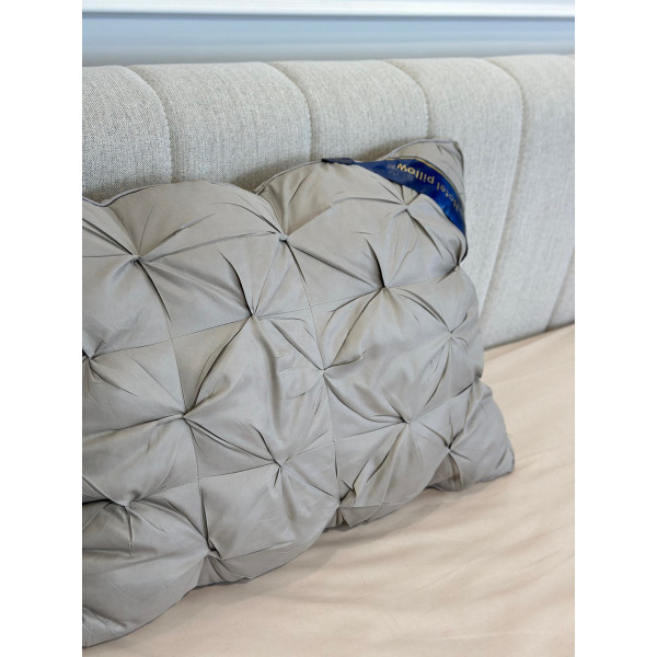 Подушка тісто з поліефірного волокна Hotel pillow 21535 50х70 см сіра