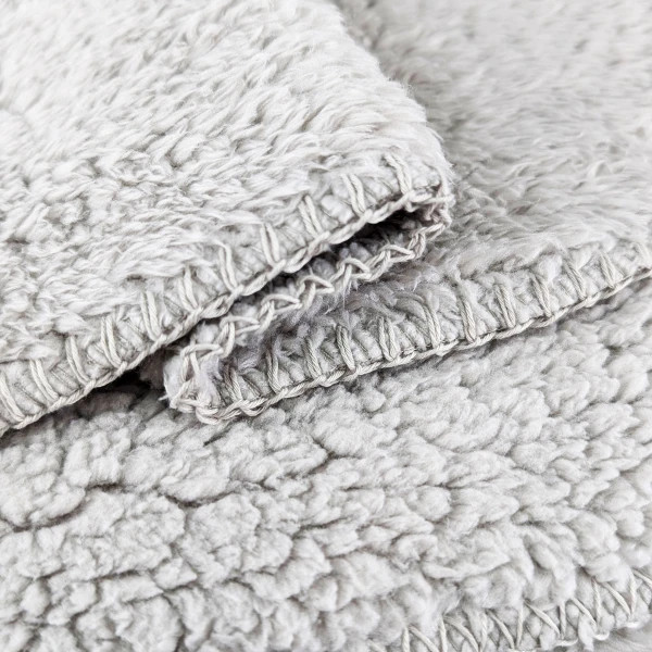 Плед-ковдра з шерпи та флісу Love You 8279 200х220 см світло-сірий