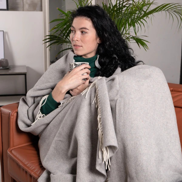 Плед кашеміровий Love You 4445 140х200 см світло-бежевий