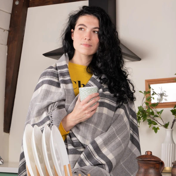 Плед кашеміровий Love You 4504 140х200 см світло-сірий з темно-сірим