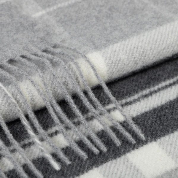 Плед кашеміровий Love You 4504 140х200 см світло-сірий з темно-сірим