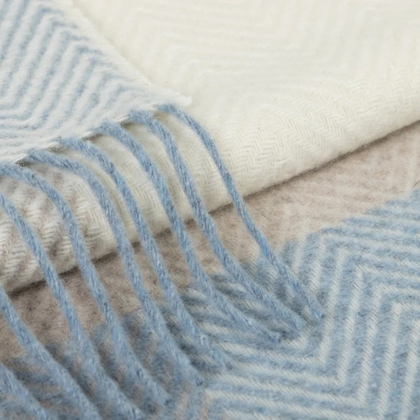 Плед мериносовий Love You Клітка 4499 140х200 см бежевий з блакитним