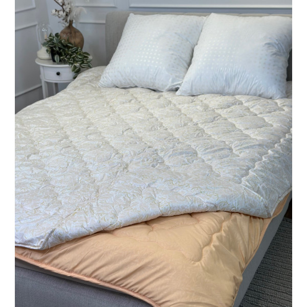 Ковдра двоспальна подвійна 4 сезони з холлофайбера Arda 21553 175х215 см персикова