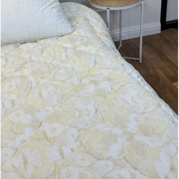 Ковдра двоспальна подвійна 4 сезони з холлофайбера Arda 21559 175х215 см бежева