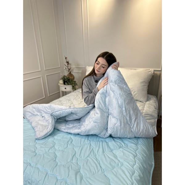 Ковдра полуторна подвійна 4 сезони з холлофайбера Arda 21555 142х210 см блакитна