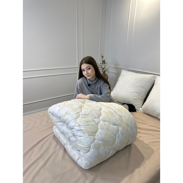 Ковдра полуторна подвійна 4 сезони з холлофайбера Arda 21558 142х210 см бежева