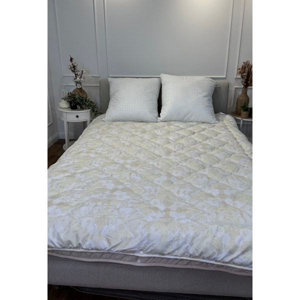 Ковдра полуторна подвійна 4 сезони з холлофайбера Arda 21558 142х210 см бежева