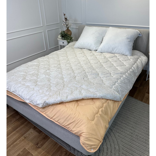 Ковдра полуторна подвійна подвійна 4 сезони з холлофайбера Arda 21552 142х210 см персикова