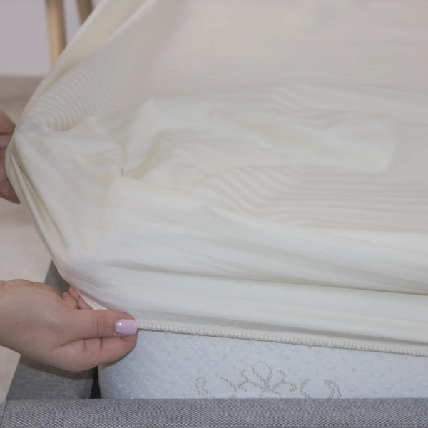 Простирадло-чохол на резинці полуторна ТЕП Сатин Caramel 2-04799_34323 180х200 см карамельна