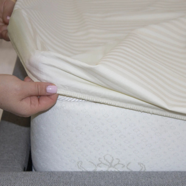 Простирадло-чохол на резинці полуторна ТЕП Сатин Caramel 2-04799_34323 180х200 см карамельна