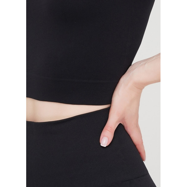 Футболка жіноча укорочена безшовна CROP T-SHIRT 18860 L-XL чорна