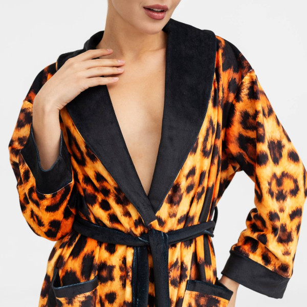 Халат жіночий з плюшевого велюру ексклюзивний Leopard 18275 L-XL