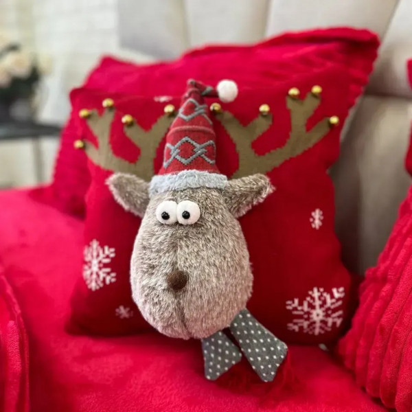 Подушка новорічна 3D Олень червоний 19291 40х40 см