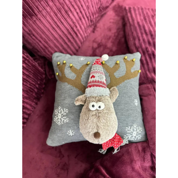 Подушка новорічна 3D Олень сірий 19279 40х40 см
