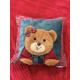 Подушка новорічна 3D Ошатна Ведмедиця 19877 40х40 см