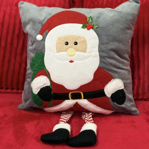 Подушка новорічна 3D Казковий Санта 19876 40х40 см