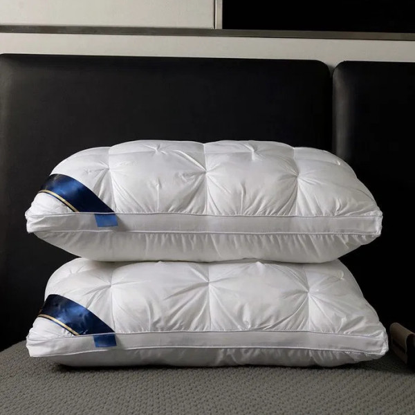 Подушка тісто з поліефірного волокна Hilton garden 19901 50х70 см біла