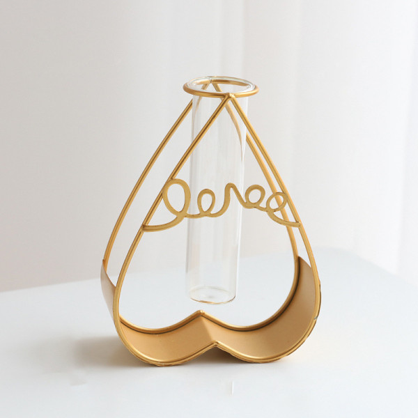 Ваза для квітів Серце 9530 19х14 см