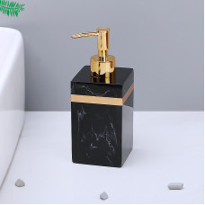 Дозатор для рідкого мила Мармур 11767 7х7х18 см 500 мл чорний