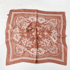 Хустка жіноча 10399 70х70 см коричнева