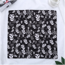 Бандана з візерунком Череп 13 10539 54х54 см