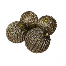 Набір іграшок на ялинку 19816 8 см 4 шт шампань