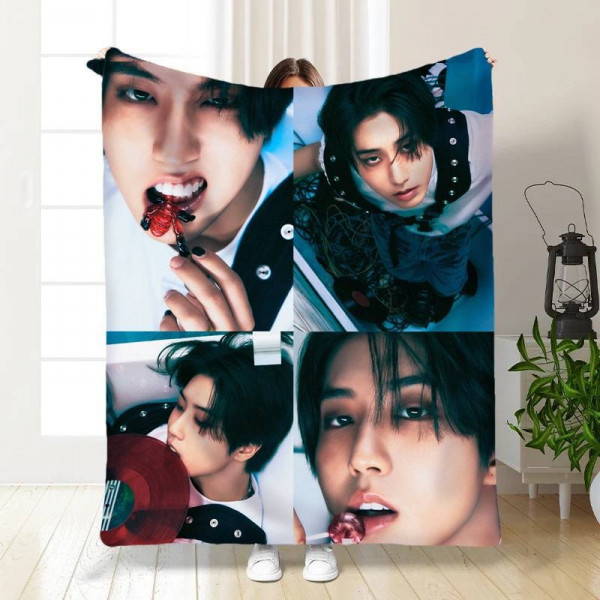 Плед 3D Stray Kids collage №1 15795 160х200 см