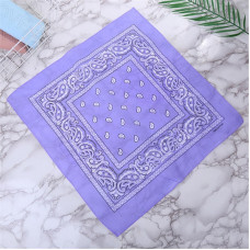 Бандана з візерунком Класик 10393 55х55 см лілова